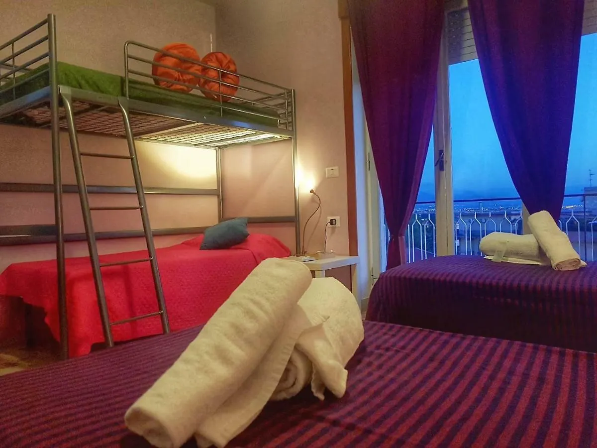 Driade B&B Milazzo 3*,  Italie